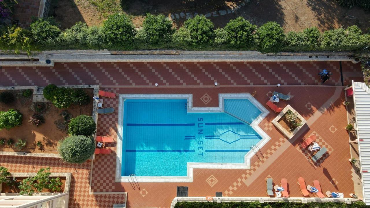 Sunset Apartments Malia Exterior foto